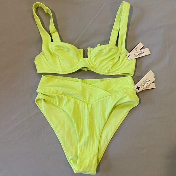 NEW Victoria Secret Bikini Swimsuit Set Neon Green - Picture 1 of 5
